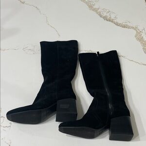 Aqua College Tori Black Suede Waterproof Women's Boots | 7.5